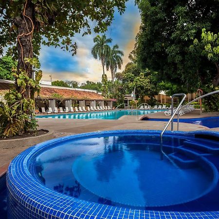Ghl Hotel Club El Puente Girardot Exterior photo