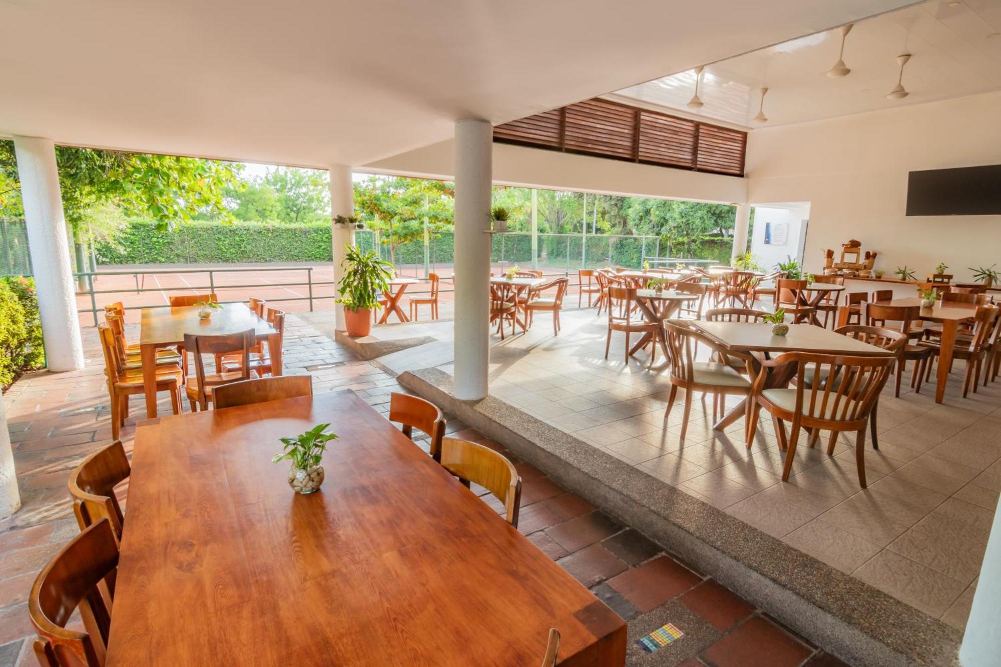 Ghl Hotel Club El Puente Girardot Exterior photo