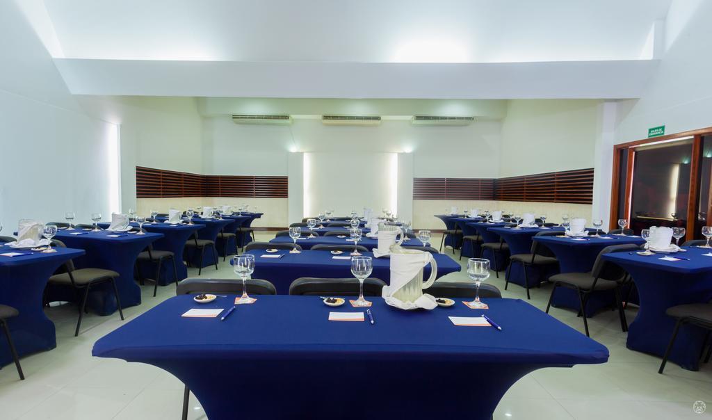 Ghl Hotel Club El Puente Girardot Exterior photo